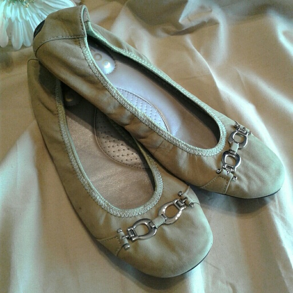 Me Too Shoes - ME TOO Layton 14 Glam Flex Sole Ballet Slipper